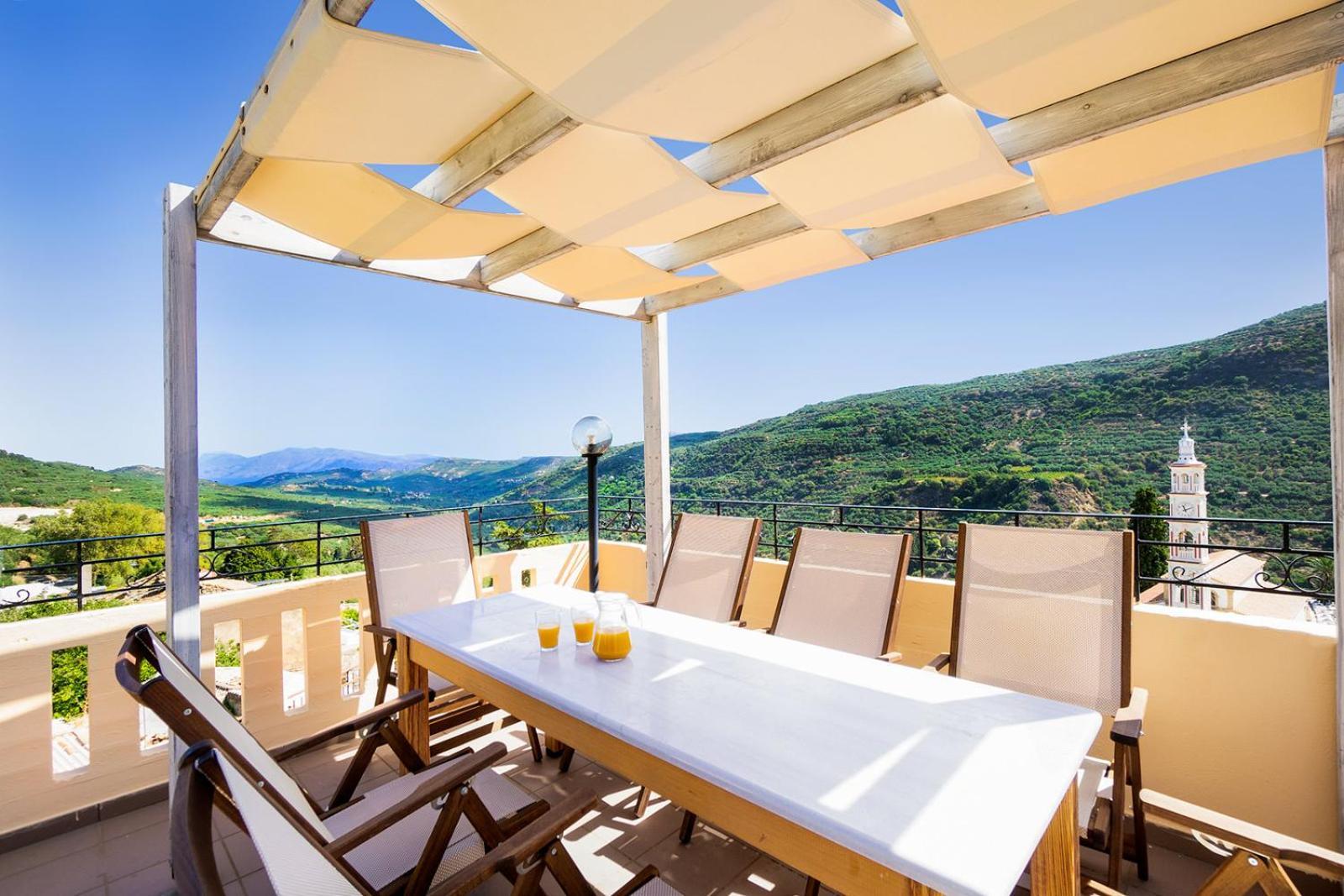 4-Bedroom Topolia House Exterior photo